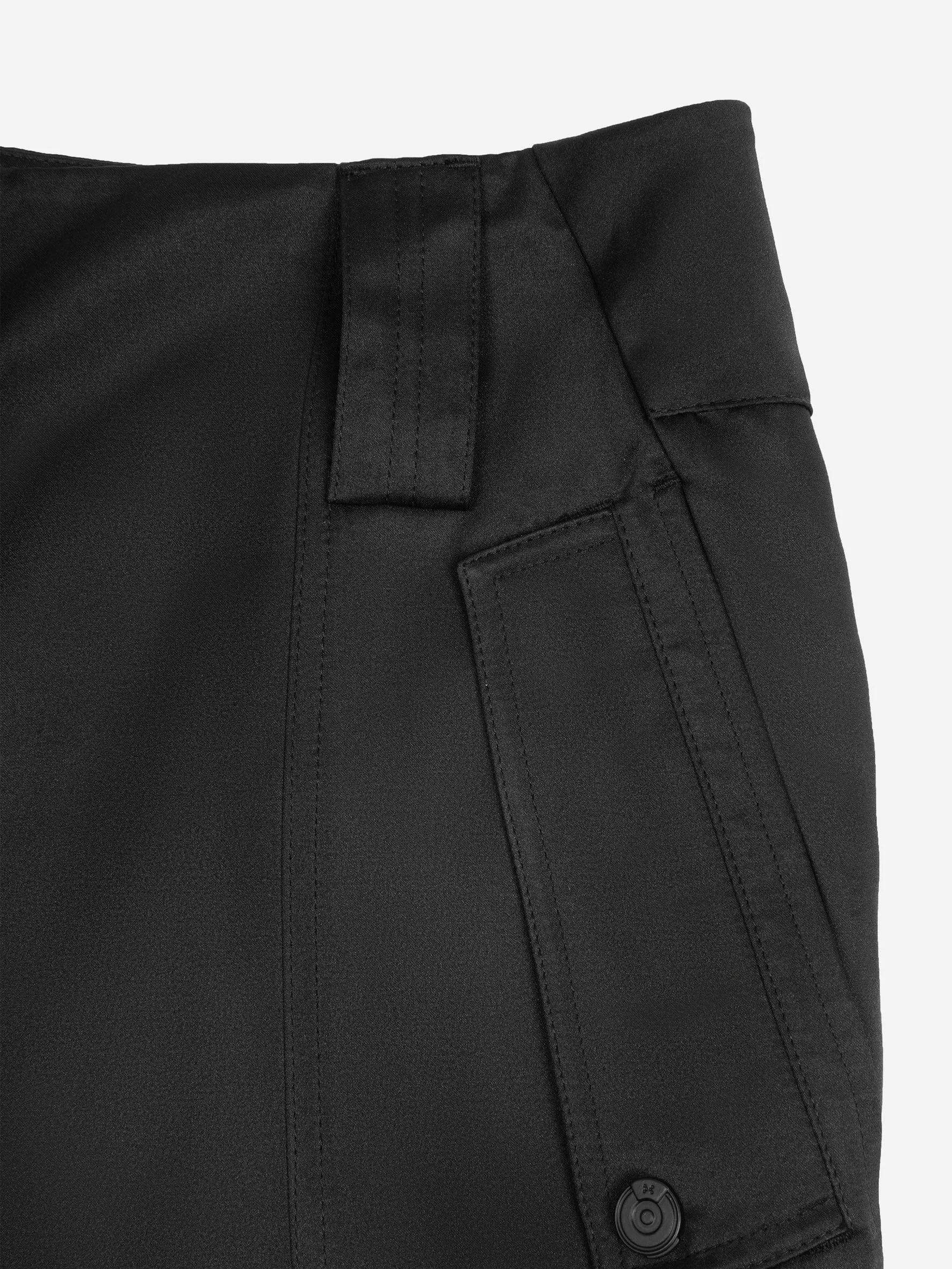 006 - Multi-Pockets Flared Cargo Pants