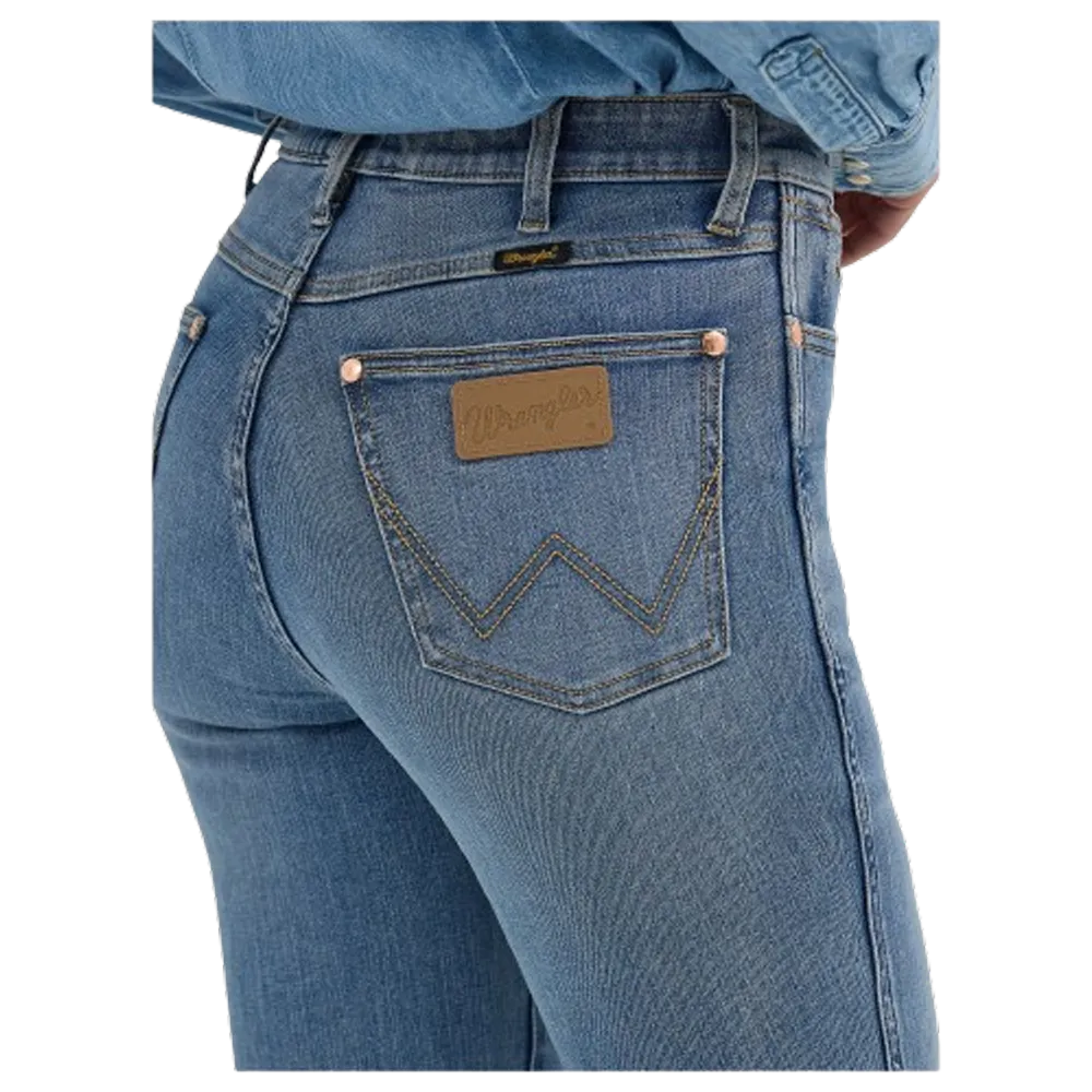 112360597 Wrangler X Women's Lainey Wilson Bell Bottom Jean - Daydream Wash