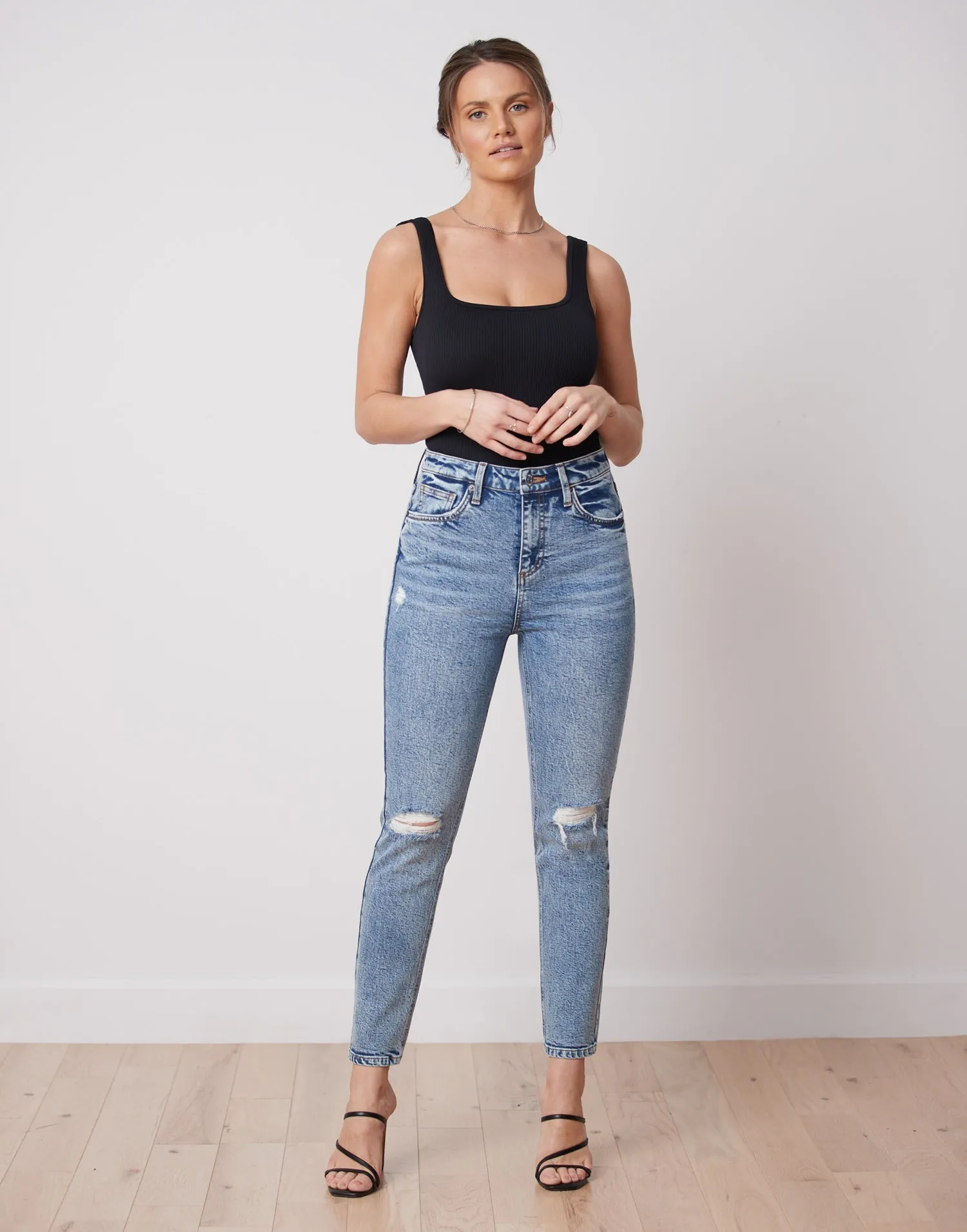 Emily High Rise Slim -Nora