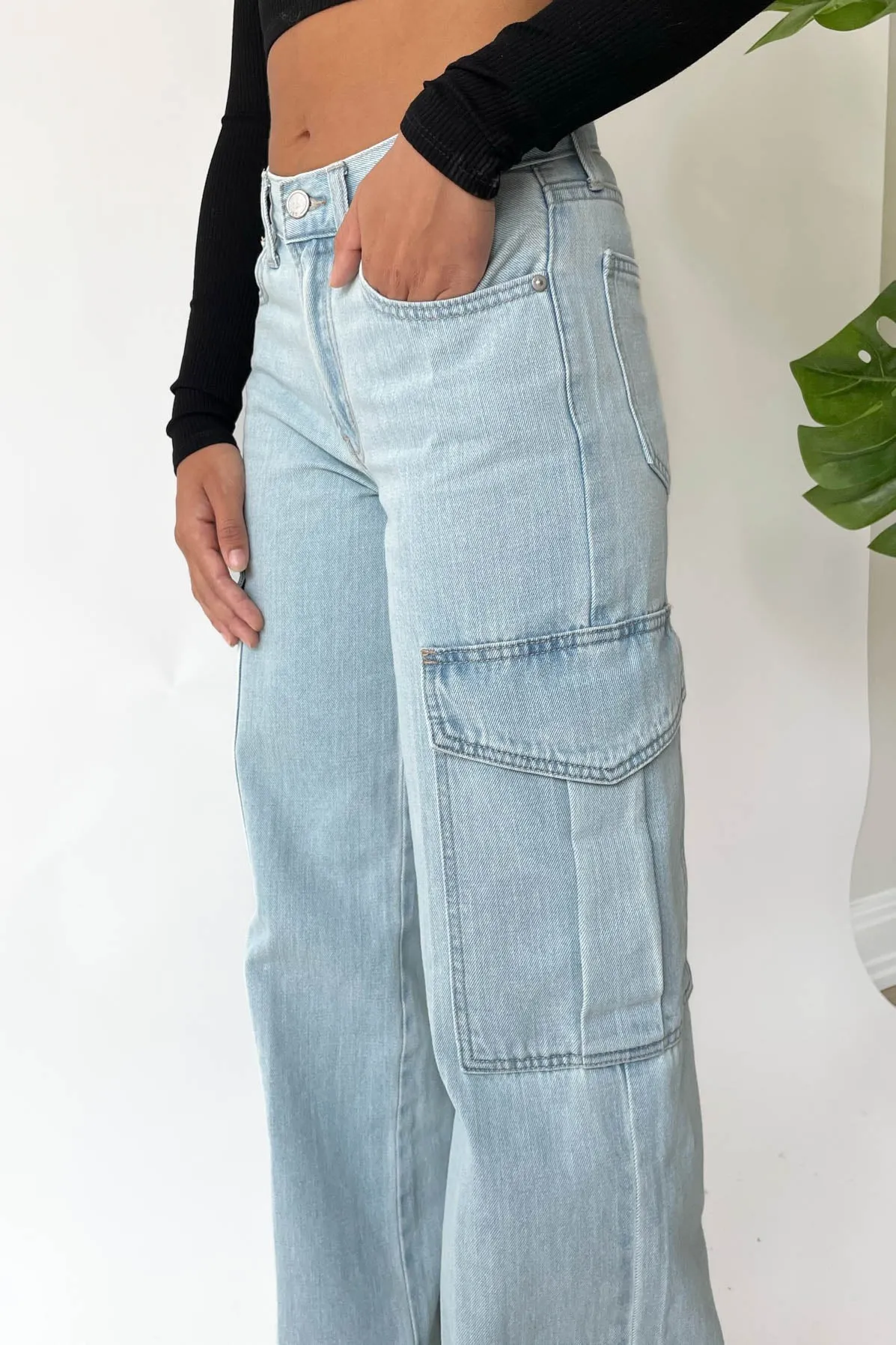 Finley Jeans in Light Denim