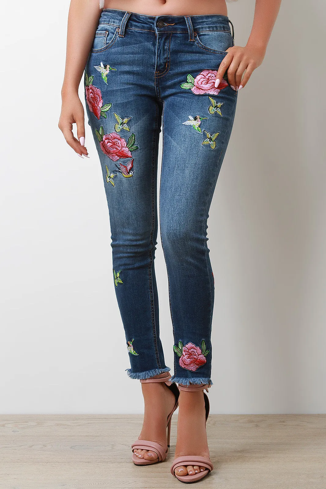 Floral And Bird Embroidery Frayed Denim Jeans