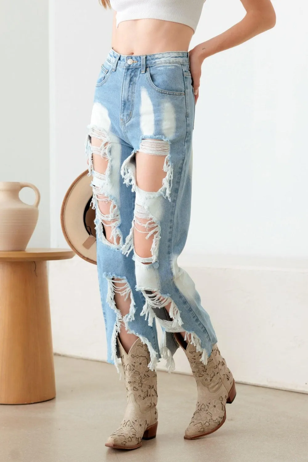 Frayed Cut Distressed Jeans