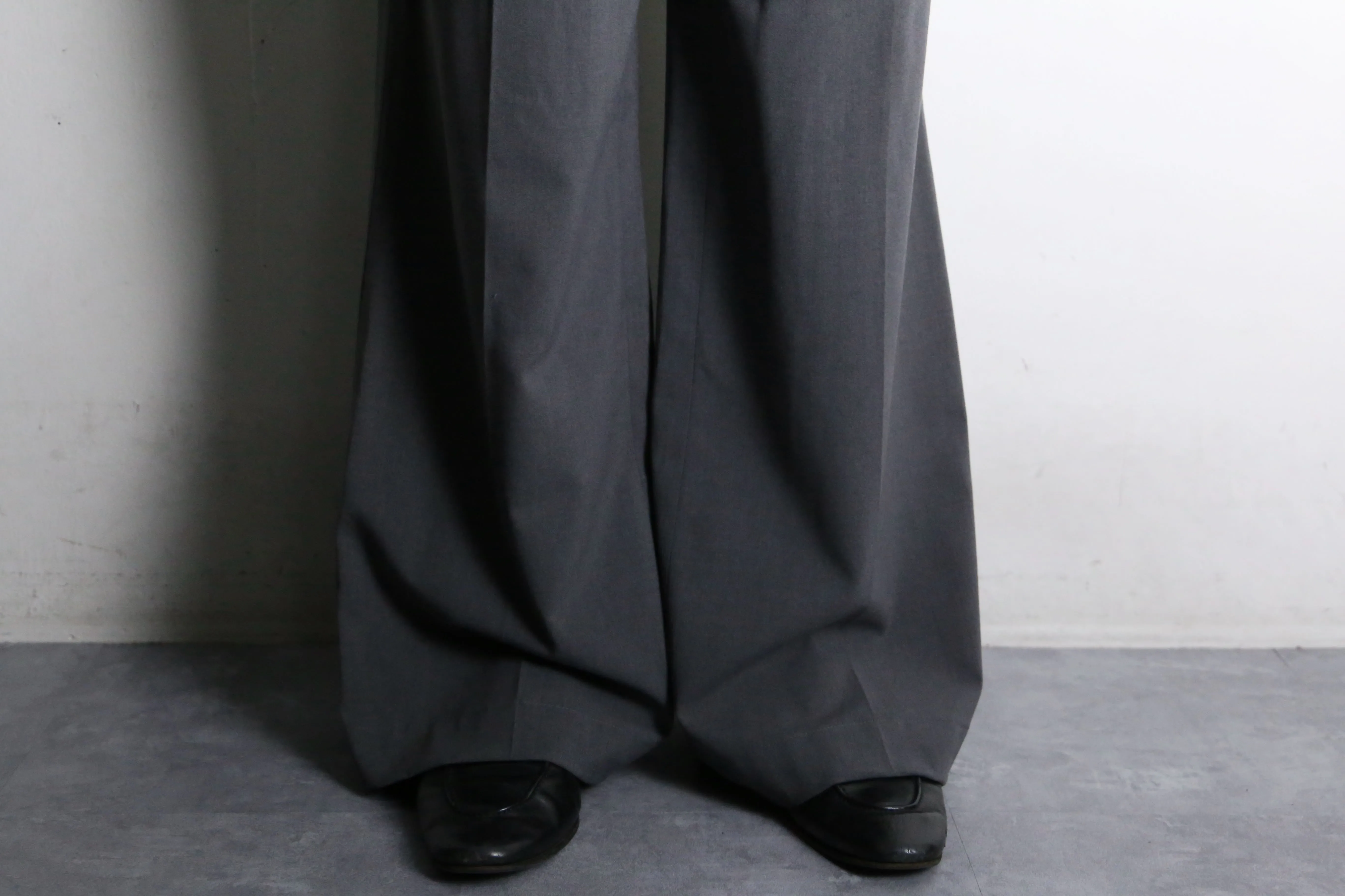 gray drawstring easy wide pants