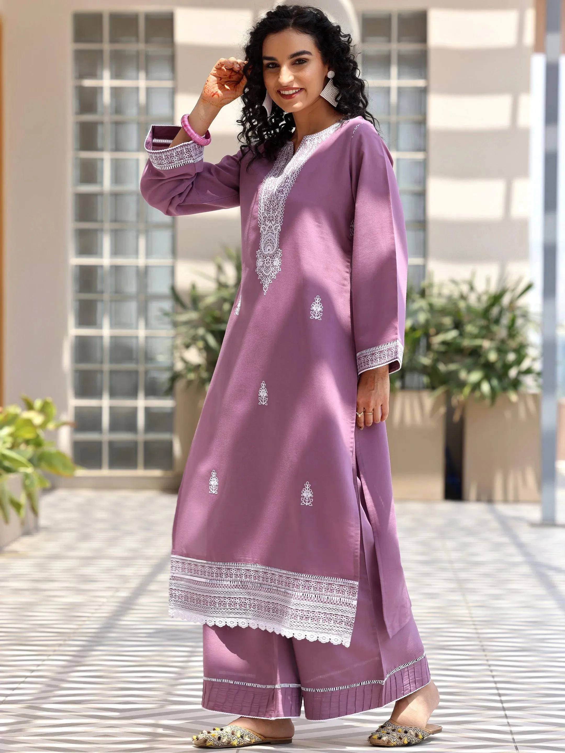 Mauve Embroidered Silk Blend Straight Suit With Dupatta