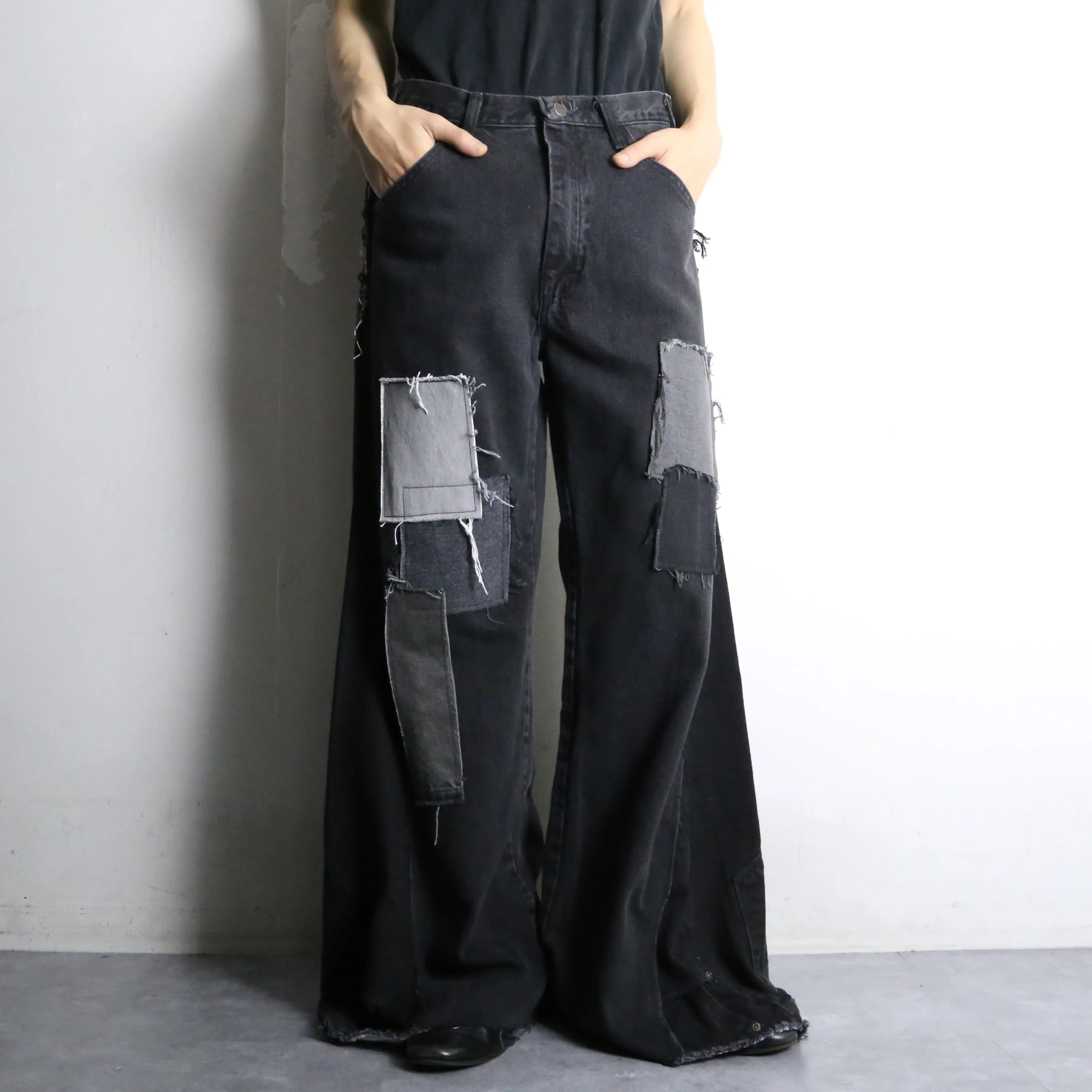 "Re:make" patchwork design black flare denim