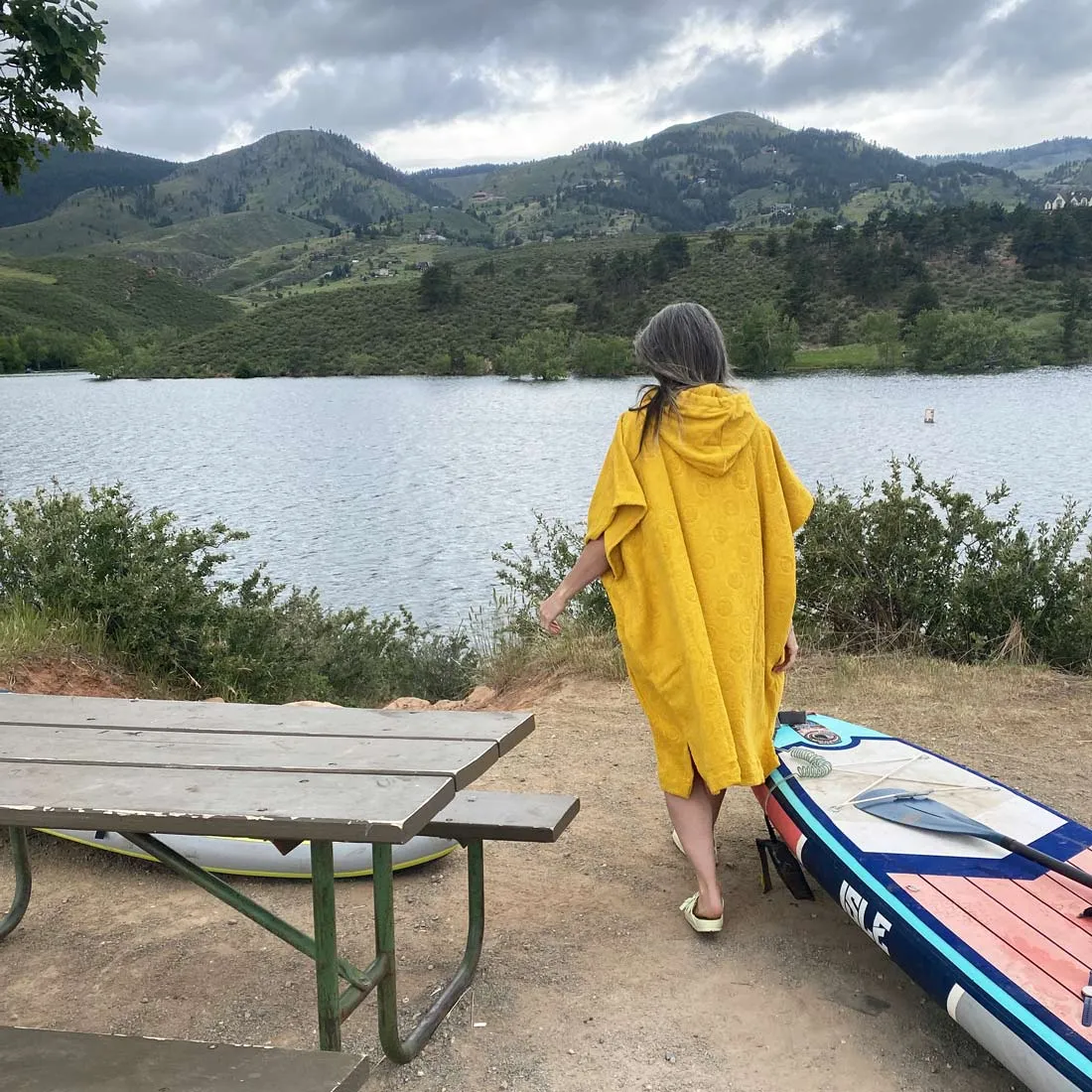 Shoreline Hooded Poncho Sunshine Smiley Yellow