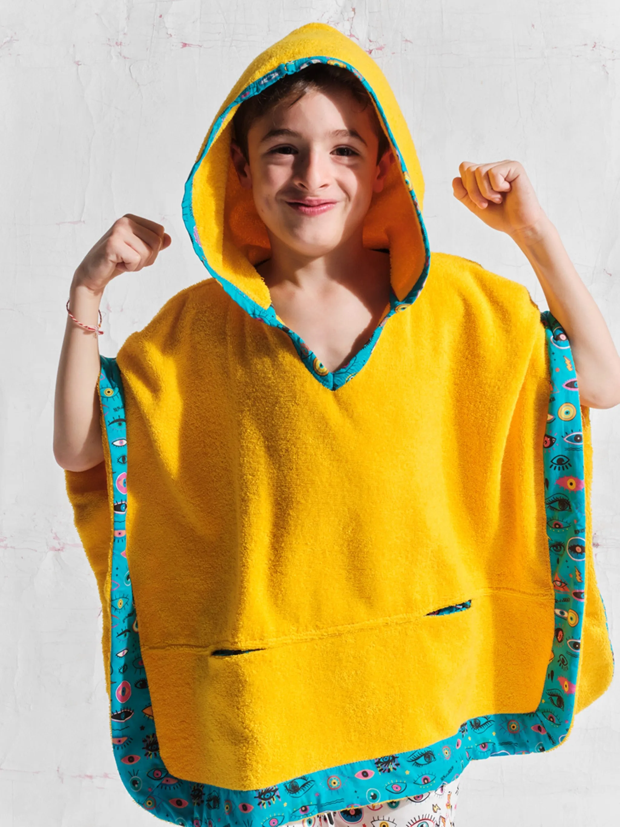 Sky Blue Eyes | Kids' Poncho