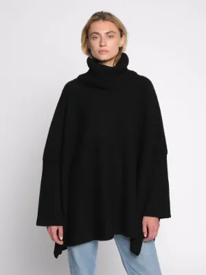 THE ROLLNECK PONCHO |BLACK